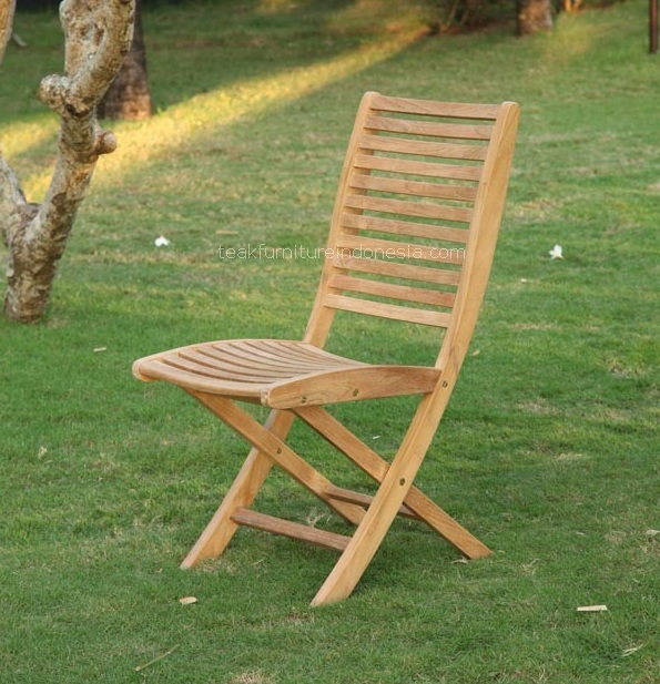 Teak Garden Folding Chair TFI-FOLCH 05 Teak Garden Folding Chair TFI-FOLCH 05 - Image 1