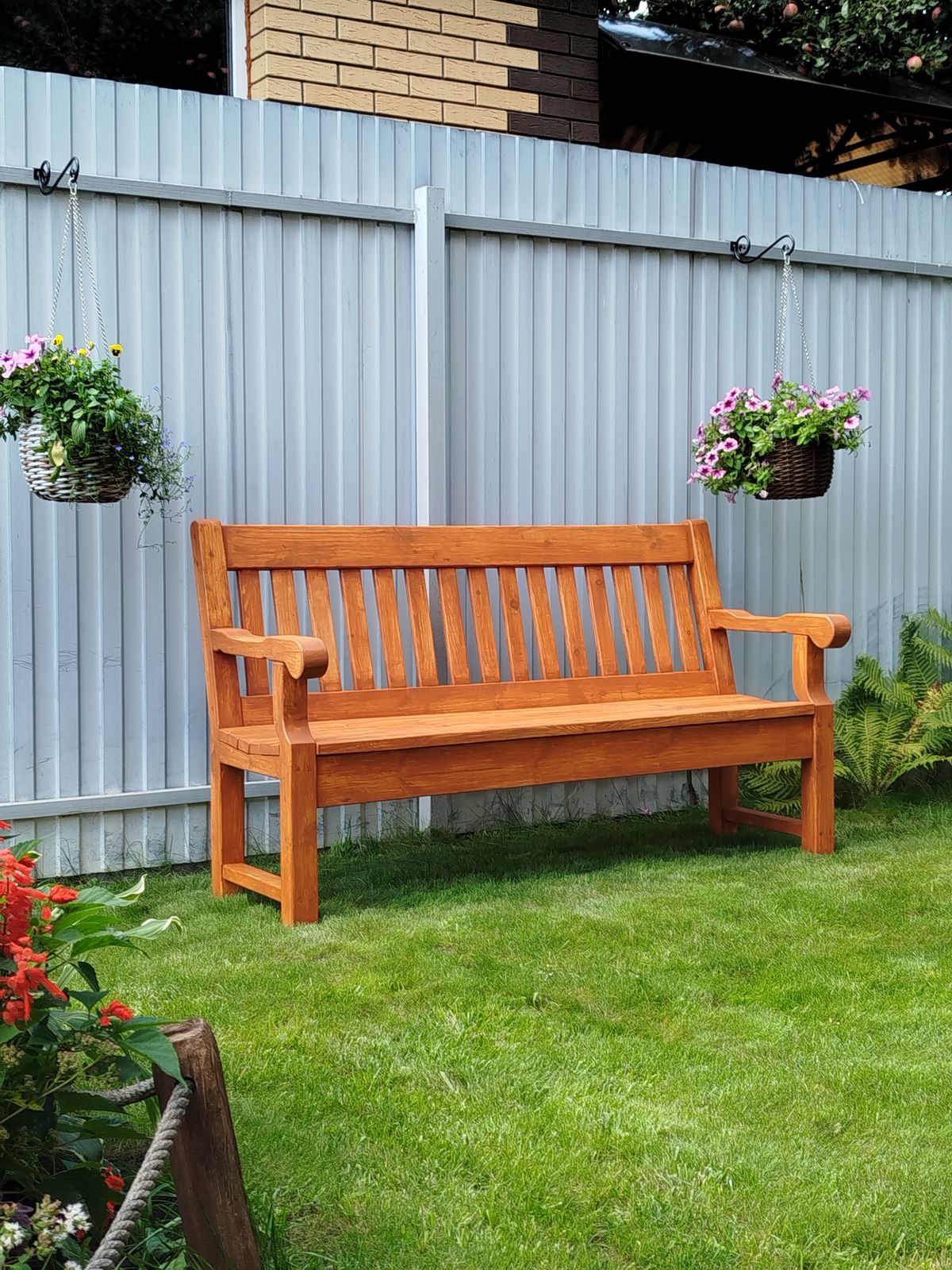 bf20c2d77bb9ceba00a0f16a0be32547 Indonesian Solid Teak Bench Manufacturer for Global Export - Image 1